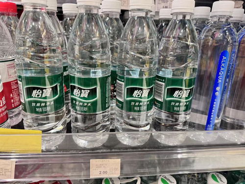 農(nóng)夫山泉純凈水售價(jià)8毛一瓶 價(jià)格戰(zhàn) 默默拉開